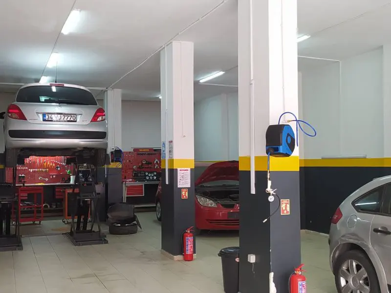 Salıpazarı Oto Servis